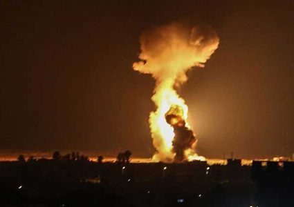 إصابة مدنيين اثنين بجروح في غارات إسرائيلية على غرب سوريا