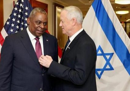 غانتس يتوجه الى واشنطن لبحث الاتفاق النووي الإيراني