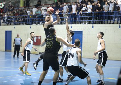 مركز الفارعة ورمانة يصعدان للدوري السلوي الممتاز