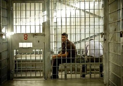 الأسرى يحلّون الهيئات التنظيمية في كافة سجون الاحتلال