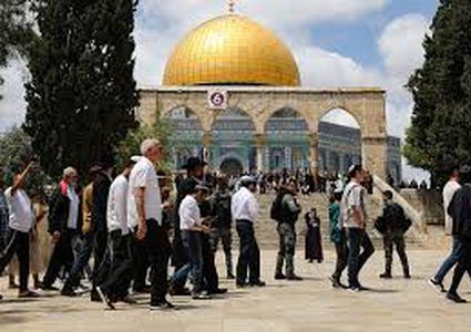 الخارجية الأردنية تدين استمرار اقتحامات المتطرفين للمسجد الأقصى