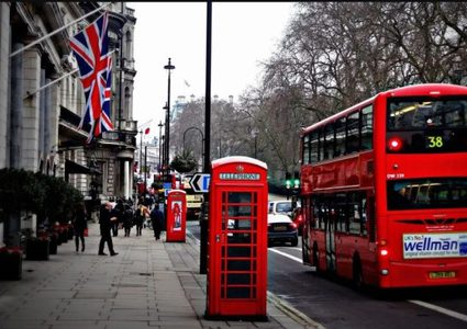 جونسون: فواتير الكهرباء قد تفقد البريطانيين عقولهم