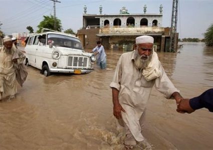 أكثر من ألف قتيل حصيلة الفيضانات في باكستان