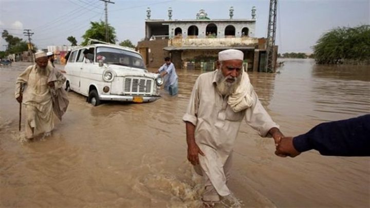 أكثر من ألف قتيل حصيلة الفيضانات في باكستان