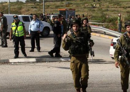 جنين: الاحتلال ينصب حاجزا عسكريا على مدخل بلدة يعبد