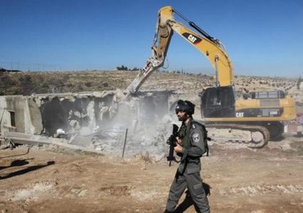 الاحتلال يهدم أساسات منزل قيد الإنشاء شرق أريحا