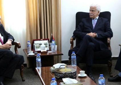 وزارتا التربية والاتصالات تؤكدان على دعم التحول الرقمي والتعليم الإلكتروني