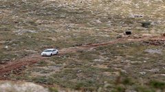 مستوطنون يدمرون أنابيب مياه شرق بيت لحم