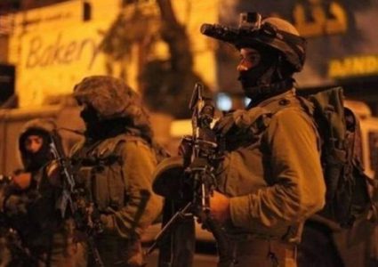 القدس: الاحتلال يعتقل فتاة من مخيم شعفاط