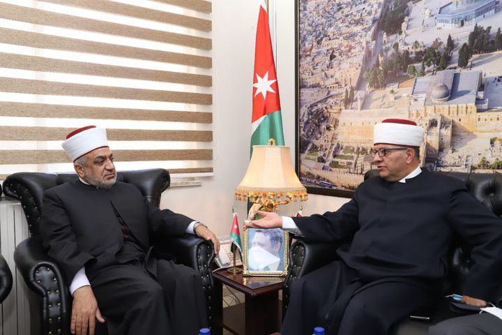 البكري يبحث مع نظيره اللؤدن سبل تعزيز التعاون