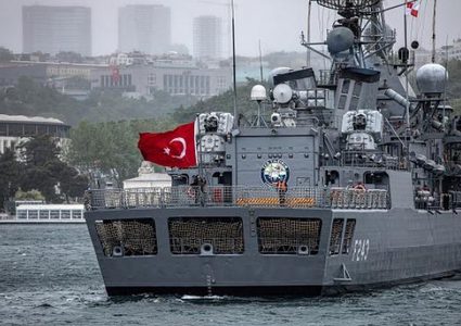 إسرائيل ترفض السماح لطاقم البحرية التركية النزول إلى شاطئ حيفا