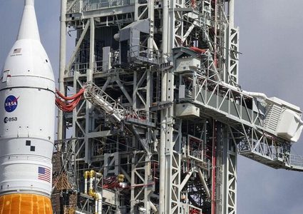 ناسا تؤجل إطلاق صاروخها إلى القمر للمرة الثانية