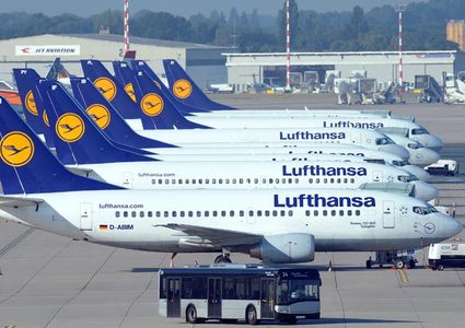 إضراب طياري "لوفتهانزا" الألمانية يدخل حيز التنفيذ
