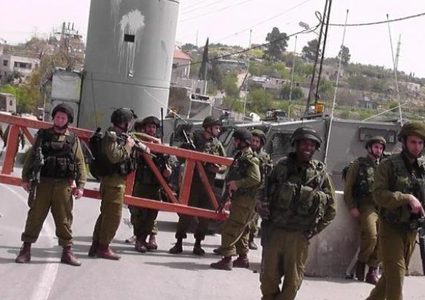 أريحا:قوات الاحتلال تعيق حركة المواطنين على طريق المعرجات