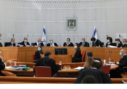 محكمة الاحتلال تؤجل جلسة الأسيرة دينا جرادات