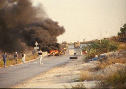 إصابة 6 مواطنين برصاص الاحتلال واعتقال 4 آخرين في مخيم الجلزون