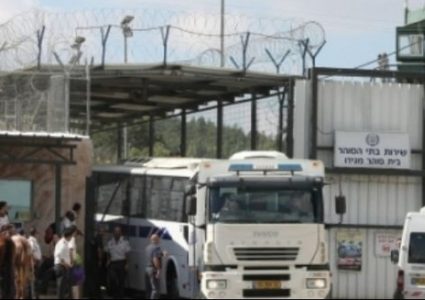 نادي الأسير: الاحتلال يواصل احتجاز بهاء الدين شحادة منذ 65 يوما في زنازين الجلمة