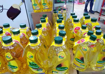 وزارة الاقتصاد تحدد السقف السعري الأعلى لسلعتي زيت دوار الشمس والطحين