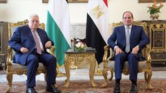 الرئيس عباس يلتقي نظيره المصري السيسي في القاهرة