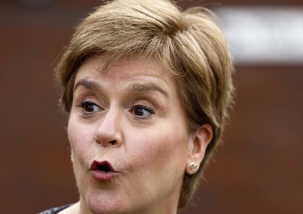 اسكتلندا تعلن تجميد الإيجارات في خطوة لمعالجة أزمة تكاليف المعيشة