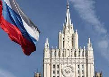 روسيا تضيف 25 شخصية أمريكية إلى قائمة العقوبات