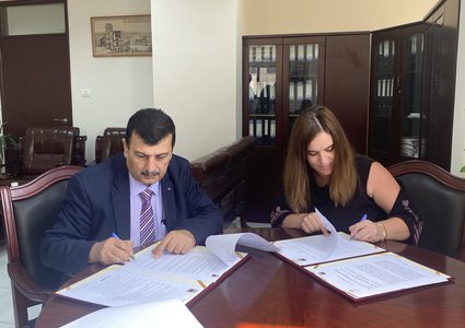 "التنمية الاجتماعية" وجمعية "طفل الحرب" الهولندية يوقعان مذكرة تفاهم