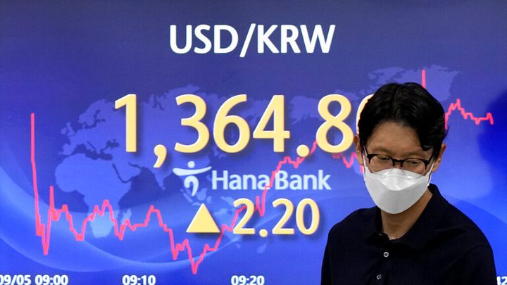 تراجع قيمة عملة كوريا الجنوبية أمام الدولار