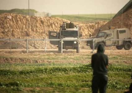 الاحتلال يستهدف المزارعين شرق خان يونس