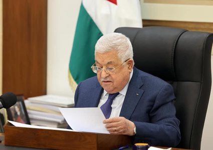 الرئيس عباس يتلقى اتصالا هاتفيا من وزير الخارجية السوري