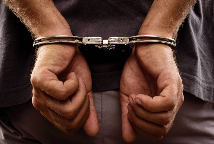 الاحتلال يعتقل مواطنا من رام الله