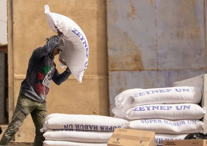 الاقتصاد: انخفاض على أسعار الطحين وزيت دوار الشمس بنسبة من 7 – 14%