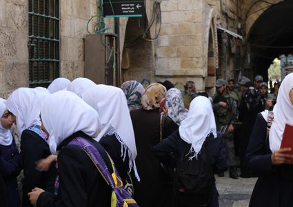 "وكالة بيت مال القدس" توقع اتفاقيات لرعاية 10 مدارس في المدينة المقدسة