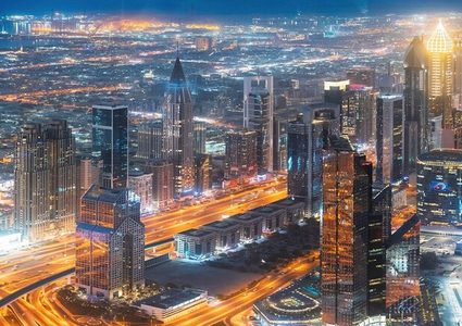 الإمارات تكسب أكثر من 5 مليارات دولار في 6 أشهر من السياحة