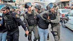 هيئة الأسرى ترصد اعتداء الاحتلال بالضرب على أربعة فتية أثناء اعتقالهم