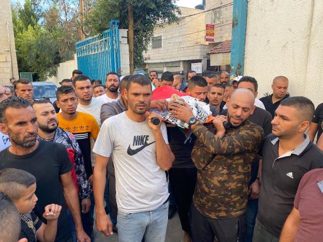 تشييع جثمان الشهيد الفتى عدي صلاح في كفر دان