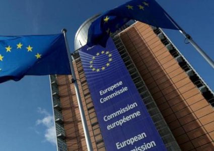 الكشف عن شبكة تهريب أوروبية للاجئين بجوازات سفر دبلوماسية