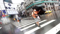 اليابان تستعد لإعصار "خطير جدا"