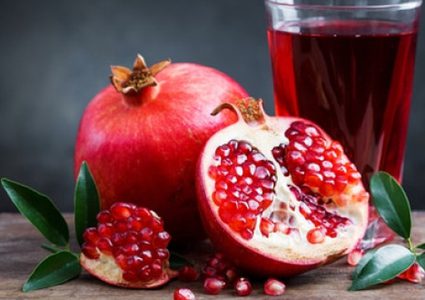 تعرف على الفوائد الصحية لتناول الرمان