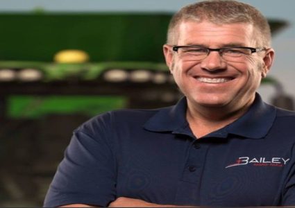 حملة صهيونية في شيكاغو ضد مرشح جمهوري زار مؤسسة فلسطينية