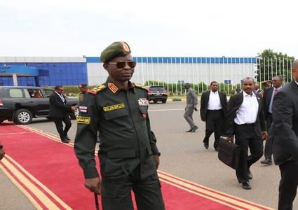 البرهان يتوجه إلى لندن للمشاركة في جنازة الملكة إليزابيث