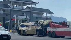 مصرع 27 شخصا جراء انقلاب حافلة في الصين