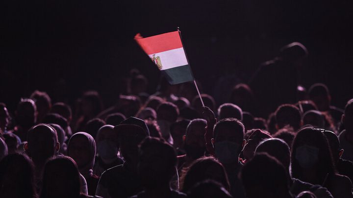 مصر ترحل سوريا وأردنيا وتكشف عن الأسباب