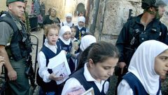 مستشار محافظ القدس: سيكون هناك خطوات تصعيدية أخرى لعدم أسرلة المنهاج الفلسطيني