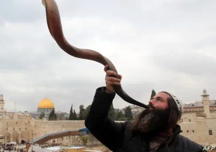 محكمة الاحتلال بالقدس تقرر السماح بنفخ البوق عند حائط البراق