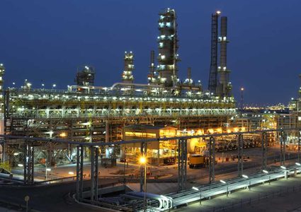 ألمانيا توقع عقود غاز مسال في الإمارات