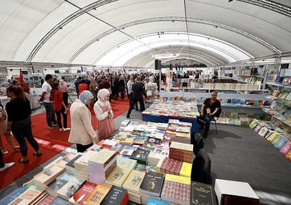 ندوات وموسيقى وإطلاق كتب في سابع أيام معرض الكتاب