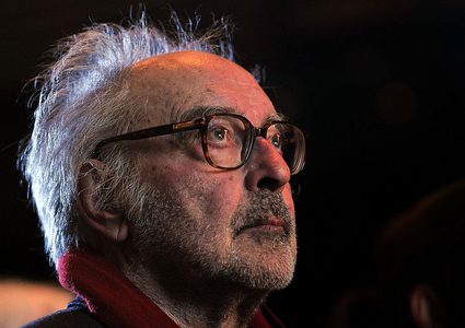 معرض فلسطين الدولي للكتاب يستذكر المخرج الفرنسي السويسري الراحل غودار