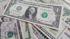 الدولار في أعلى مستوياته