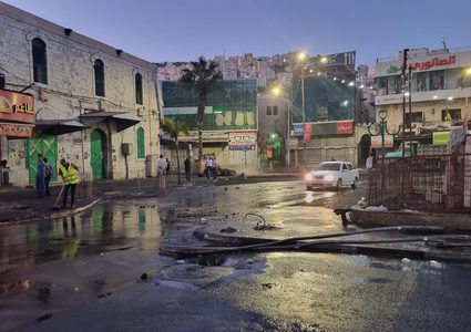 حملة تنظيف واسعة في شوارع نابلس