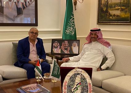 أبو سيف يبحث مع سفير السعودية لدى الأردن تعزيز التعاون الثقافي